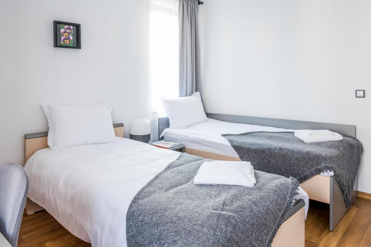 City View Apartment With 2 Bedrooms And Free Garage Blagoevgrado Exterior foto